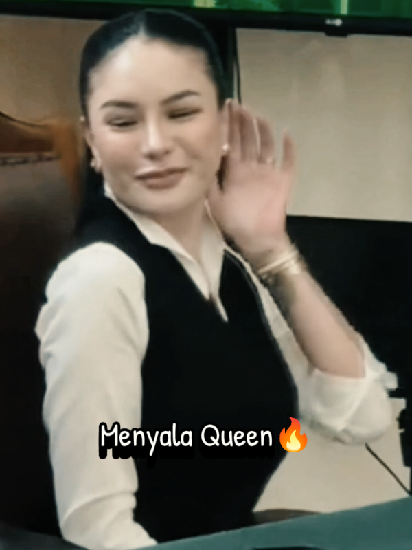 Penampilan nikita mirzani diruang sidang hari ini, menyala queen @Nikita Mirzani Mawardi #nikitamirzani #sidangnikitamirzani #rezagladys #hukumindonesia #fyppppppppppppppppppppppp 