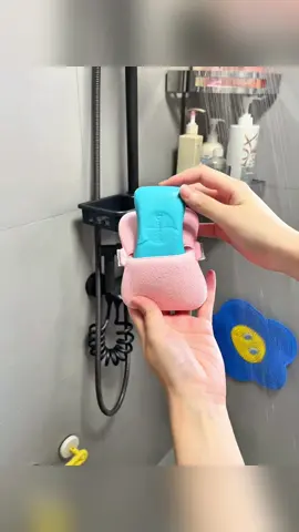 Nếu bạn tắm mỗi ngày vào mùa hè, bạn nhất định phải thử túi lưới tắm này để đựng xà phòng. Khi bạn kỳ cọ cơ thể, sẽ có nhiều bọt và rất thoải mái mà không gây đau!! #tuidungxaphong #tienich #tuixaphongtaobot #thietthuc #jizonguyen 