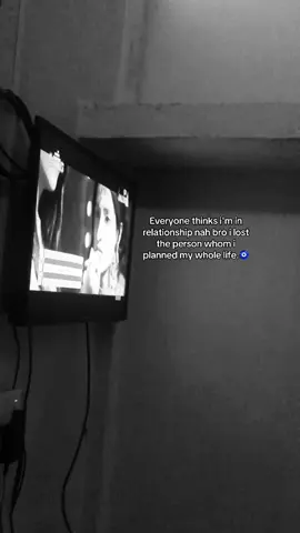 Everyone thinks i'm in relationship nah bro i lost -the person whom i planned my whole life.🧿❤️‍🩹 #fr🤌🌚 
