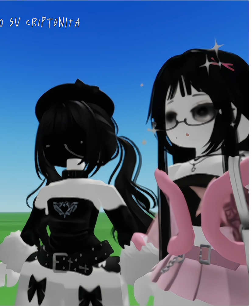 después de tanto tiempo estando inactiva, les traigo esta colab que hice con mi hermana, espero que la apoyen en su meta de ser influencer de roblox 🫶🏻 cr; idk, lo mire en tiktok juego: catálogo de avatares colab: después colocaré su usuario #zyxbca #robloxfyp #robloxedit #fyp #trendroblox 