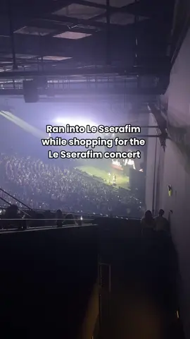 Died as Le Sserafim said hi to us at the concert #Dallas #lesserafim #yunjin #yunjinlesserafim 