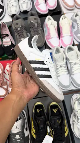 nih barang yg wajib kalian punya.. adidas samba white gum 🚑 #adidas #adidasoriginals #adidassamba #807garage 