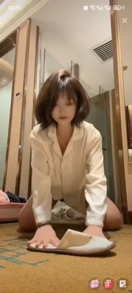 擦地板
