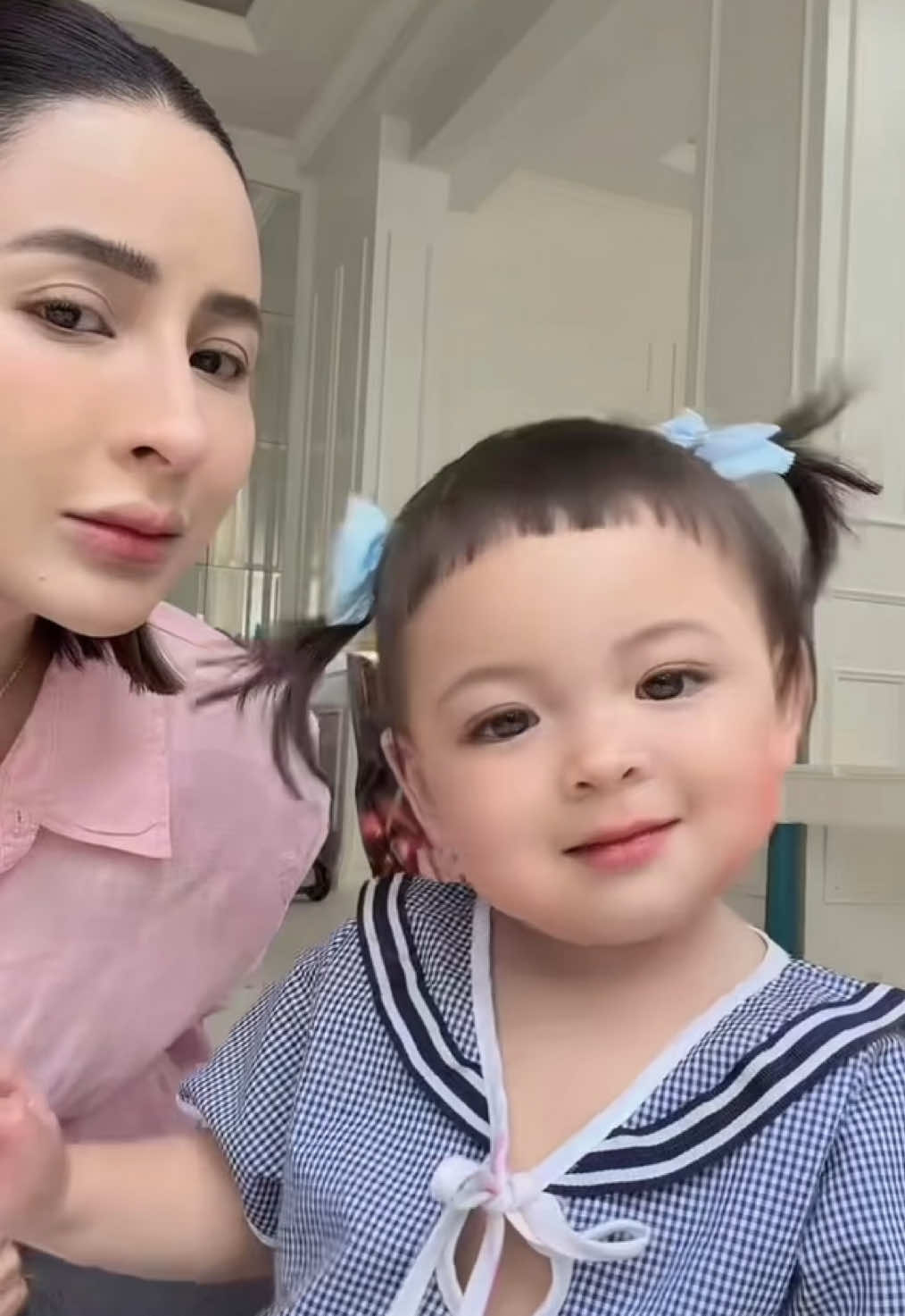 แต่งหน้ากันค่ะ#ต้าวแฝดโซลโมเน่ #โซลโมเน่ #แฝดโซลโมเน่ 