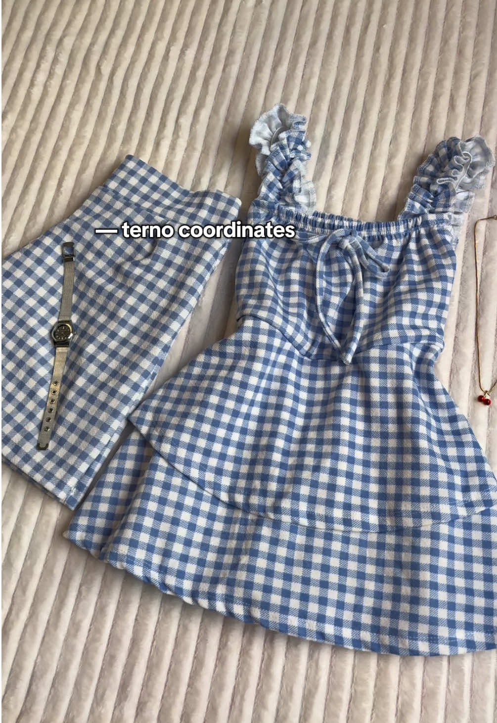 #terno #ternocoordinates #coordinates #ternooutfit #womensoutfits 