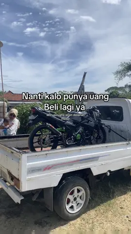 Soldout kilat terimakasih sudah menemaniku selama ini ❤️‍🩹😔 #kawasakininja #ninjass #ninjaagstyle #2stroke #kawasakininjass150 