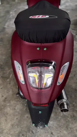 Sein Running Led Upgrade 🛵🛠️ #vespa #sprint #upgrade #lighting #fyp