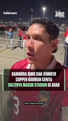 Tak hanya drama pertandingan, perjuangan para supporter untuk mendukung Timnas Indonesia melawan Arab Saudi pada Kamis (9/10/2025) waktu dini hari Jakarta juga menuai sorotan. Melalui akun media sosialnya, Ganindra Bimo membagikan persoalan sulitnya akses masuk ke dalam stadion. “Ini kondisinya, jadi kita gak boleh masuk, dioper kanan-kiri,” ujar Ganindra Bimo seraya menampilkan suasana di lokasi. Tak hanya Ganindra Bimo, influencer Jennifer Coppen juga membagikan kisah yang sama. “Guys gila banget kita dari pertama sampai di sini, kita pertama disuruh ke gate satu. Kita udah jalan ke gate 1, suruh ke (gate) dua, terus suruh ke (gate) tiga, terus suruh ke (gate) satu, dan ini seluruh orang Indonesia stuck di sini,” ujarnya dalam video yang dibagikan. Jennifer menambahkan, dirinya berhasil masuk pada 5 menit sebelum kick off pertandingan dimulai lantaran para supporter mendobrak masuk. - Inilah Arena adalah bagian dari Grup Media @inilah_com | Dapatkan informasi selengkapnya dengan klik link di bio atau download aplikasi Inilah.com di AppStore dan Google Play Store #InilahArena #GanindraBimo #JenniferCoppen #TimnasIndonesia #IndonesiaVSArabSaudi    