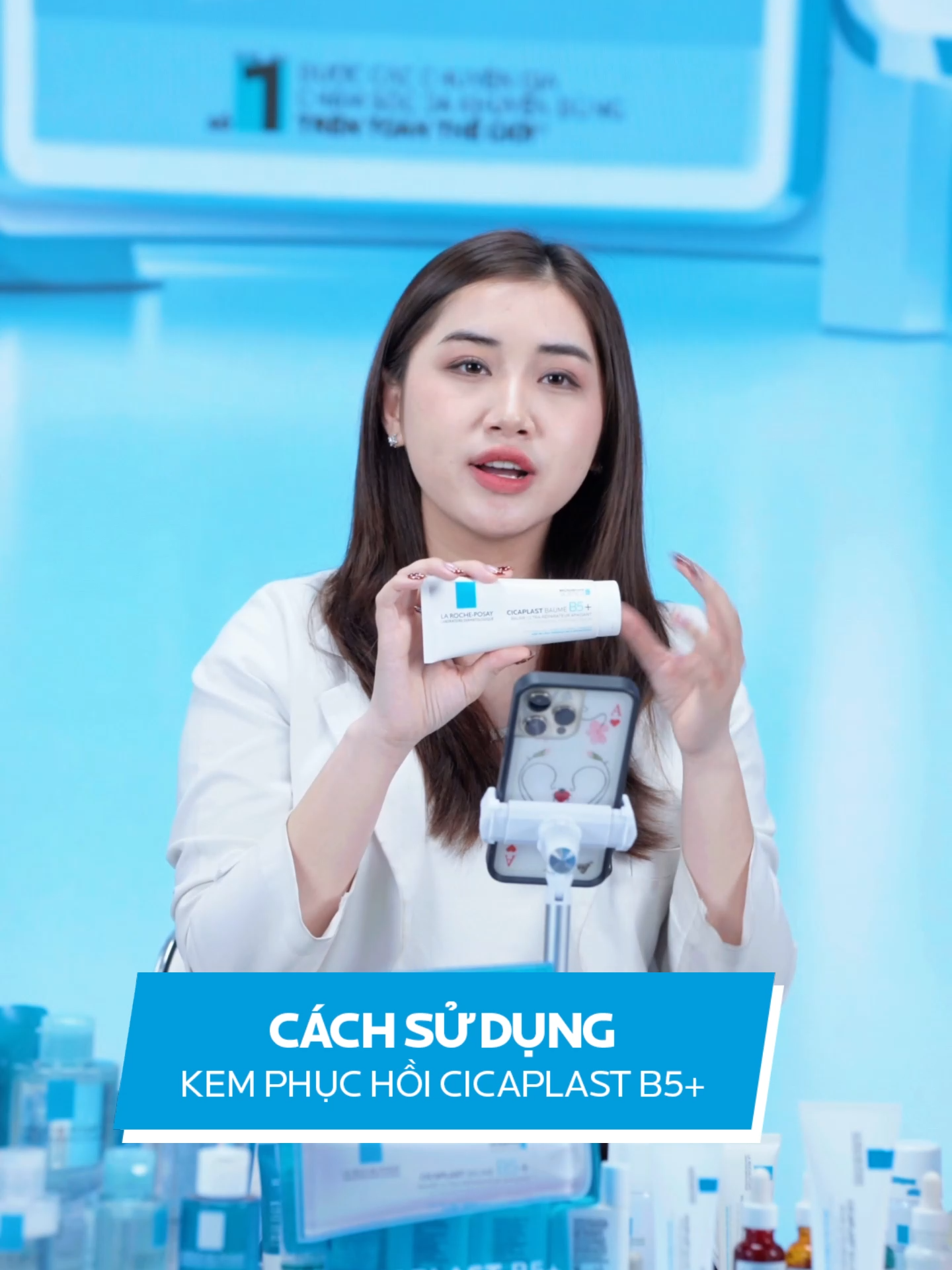 Cách sử dụng kem phục hồi Cicaplast B5+ sao cho đúng. Cùng tìm hiểu nha! #larocheposayvn #cicaplast #kemphuchoidanang