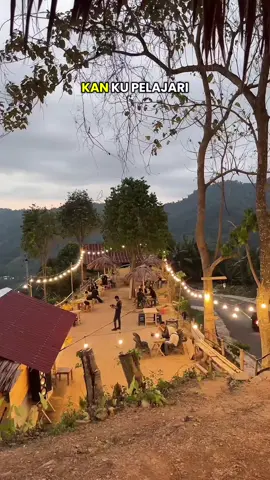 Teras senja disudut kota #terassenja #tiktoklive #hidupbebasdramaシ #Fyppppppppppppppppppppppp @ᴅᴀᴇɴɢ・sᴜʟʙᴀʀ @A N R I A N I @Awang @yakuri 