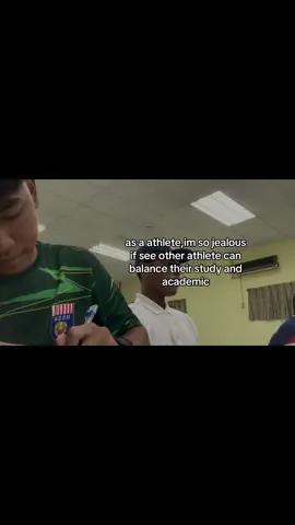 lagi” bila dia dpt good result📚🙇🏻‍♂️