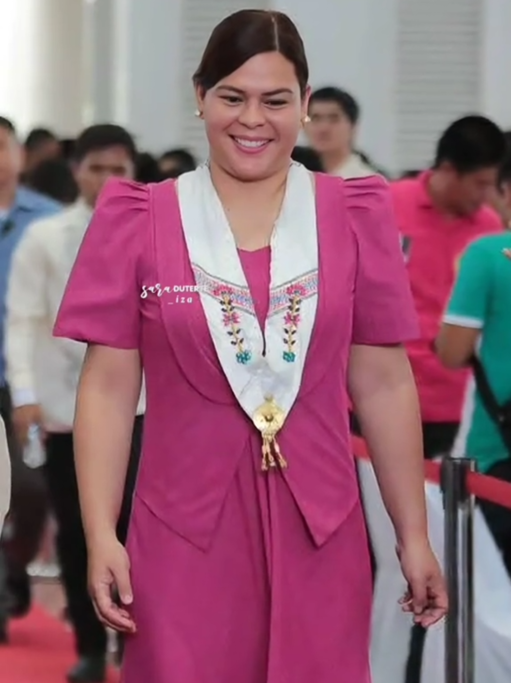 Pink looks good on you @inday.saraduterte 🩷 Kulay rosas ang bukas sa 2028 🌷🤭 #saraduterte 