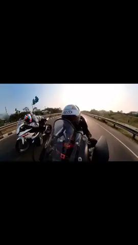 🔥 #trending  #foryoupage  #fyp  #viral  #biker 