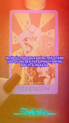 • THÔNG ĐIỆP: • Ban đầu, họ ko cảm thấy quá ấn tượng về bạn. Bạn mang đến cảm giác xa cách, 1 sự lạnh lùng có chủ ý, khiến người khác vừa tò mò vừa e dè. Ở bạn có nét chững chạc hơn tuổi, có cách nói chuyện cẩn trọng và có phần kín tiếng. Họ ko biết nên tiến gần bạn bằng cách nào, bởi mọi điều nơi bạn đều toát ra khí chất của người từng trải, người đã nhìn thấy nhiều điều hơn mức bạn chịu nói ra. • Thật ra, người ấy ko bị thu hút bởi vẻ ngoài, mà bởi cái cách bạn khiến họ phải dừng lại. Ánh mắt bạn có gì đó rất lạ, vừa sâu, vừa tĩnh, vừa buồn. Nó như chứa đựng 1 câu chuyện mà bạn chưa từng kể, khiến họ muốn khám phá, muốn hiểu thêm về thế giới bên trong bạn. Bạn ko dễ mở lòng, nhưng khi ai đó đủ kiên nhẫn ở lại, họ sẽ được nhìn thấy con người thật: ấm áp, tinh tế và vô cùng tâm lý. • Càng tiếp xúc, họ càng nhận ra rằng lớp băng bạn khoác ngoài chỉ là cách bạn bảo vệ trái tim mình. Ẩn sau đó là 1 tâm hồn dịu dàng, biết quan tâm và lặng lẽ dõi theo người khác bằng những hành động nhỏ mà ko cần nói ra. Bạn sống thực tế, ko mộng mơ, nhưng lại có niềm tin rất mạnh mẽ vào con đường mình chọn. Dù cuộc sống có áp lực, bạn vẫn giữ được sự điềm tĩnh và lạc quan. Họ khâm phục bạn ở điều đó, ở nghị lực và sự bền bỉ mà bạn hiếm khi kể. • Người ấy cũng thích cái cách bạn quan sát thế giới. Bạn ko nói nhiều, nhưng mỗi lời nói đều mang trọng lượng. Bạn có khả năng nhìn thấu vấn đề, đưa ra lời khuyên sáng suốt, đôi khi khiến họ phải giật mình vì độ sâu trong tư duy của bạn. Với họ, bạn giống như 1 “đốm sáng lặng lẽ” ko chói loá, nhưng lại khiến người khác ko thể ko chú ý. • Trong những khoảnh khắc yếu lòng, họ nhận ra chỉ cần nghĩ đến bạn thôi, lòng họ đã thấy yên. Bạn có mặt trong tâm trí họ như 1 chốn bình yên, vừa xa vừa gần, vừa khó hiểu lại vừa thân thuộc đến lạ. Bạn từng trải qua tổn thương, và có lẽ chính những điều đó tạo nên khí chất vững vàng mà họ cảm phục. Bạn mạnh mẽ, nhưng ko cứng rắn, độc lập nhưng vẫn đầy sự mềm mại. Có thể bạn ko cần ai bảo vệ, nhưng sự mong manh ẩn sâu trong ánh mắt khiến người ấy chỉ muốn che chở, dù biết bạn đủ kiên cường để tự đứng vững. • Ở bạn là sự hòa quyện giữa 2 mặt đối lập: lý trí và cảm xúc, mạnh mẽ và dịu dàng, trưởng thành và thuần khiết. Chính sự đối nghịch ấy tạo nên sức hút đặc biệt, thứ khiến người ấy chẳng thể nào quên. Người ấy thích bạn vì bạn ko giống bất kỳ ai họ từng gặp. Bạn là “người đặc biệt” trong thế giới của họ, ko ồn ào, ko phô trương, nhưng có sức hút âm thầm và bền bỉ. Bạn là người khiến họ nhận ra rằng: đôi khi, điều đẹp nhất ko nằm ở sự tỏa sáng, mà nằm ở sự lặng lẽ khiến trái tim người khác rung động mà ko cần 1 lời. Fl mình - hoan hỉ đón nhận thông điệp nhé tình yêu 🥰🥰 @_𝑹𝒊𝒄𝒉𝒂𝒏𝑻𝒂𝒓𝒐𝒕_ @𝚁𝚒𝚌𝚑𝚊𝚗 ♡  #richantarot#tarotreader#tarotreading#RichanHealing#thongdiepvutru 