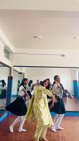 कहा देखु , कैले भेटु??😂🫣#pyaro manche❤️#students😍 #gita2046 