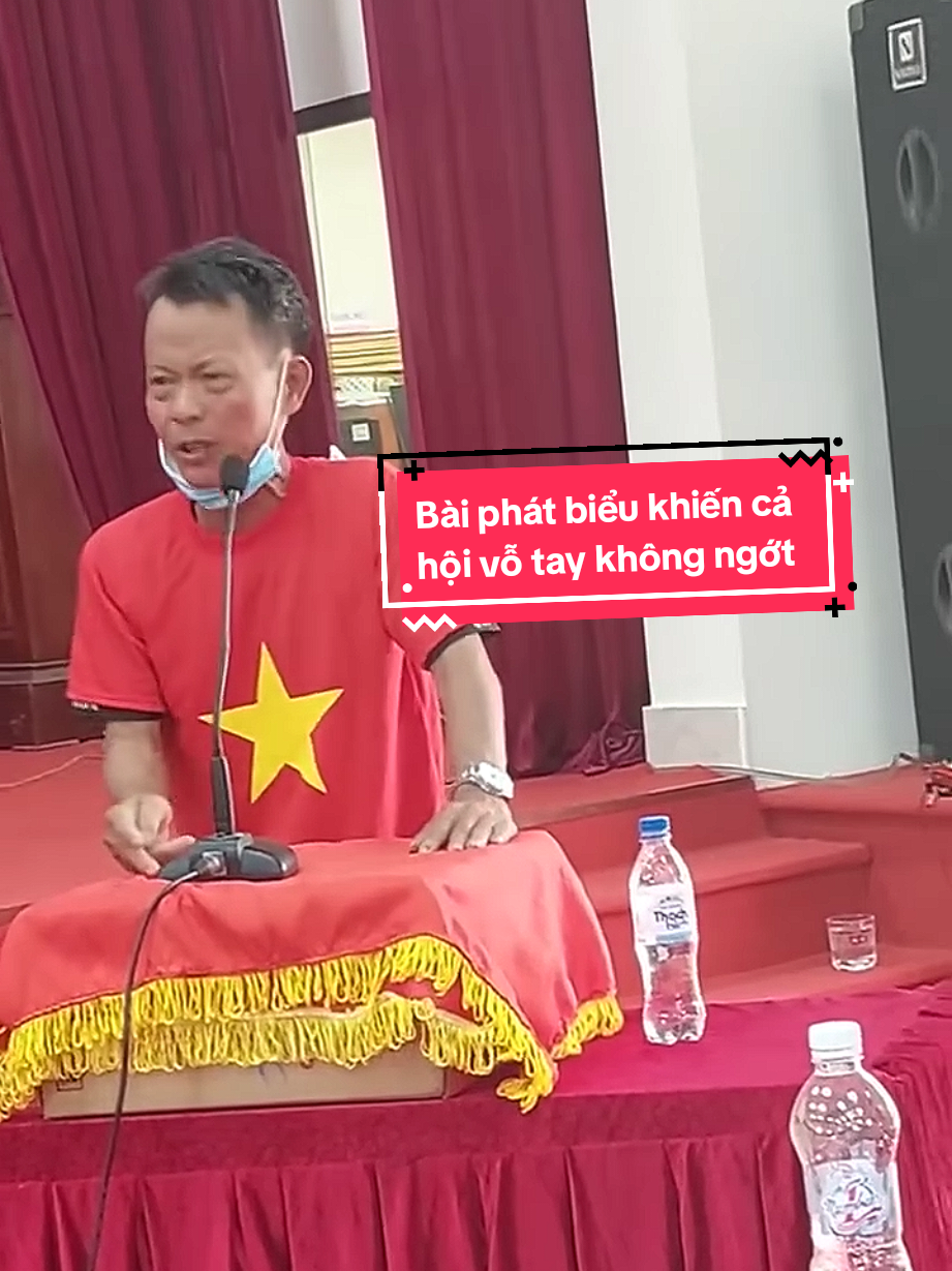 bác phải làm quan mới đúng . chỉ tiếc bác sinh ra nhầm thời , nhầm chổ .