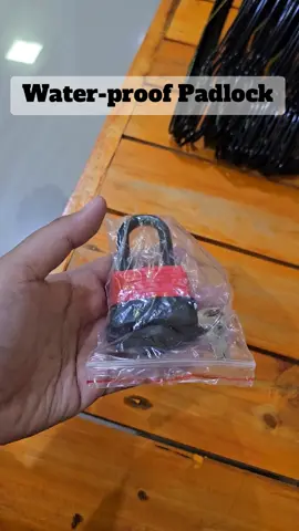 Padlock na matibay kahit anong season, maulan mainit or maalibok pa yan #padlock  #waterproofpadlock  #tiktokfinds  #gatepadlock 