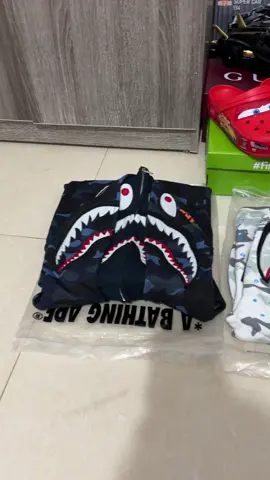 Ế ẩm trả ít od