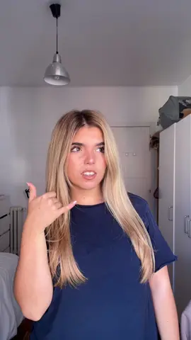 AHHH CHICAS, no es tinte, es spray porque ns si teñírmelo y quería ver cómo me queda… que opinan?