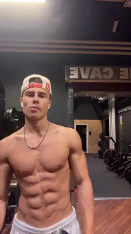 #fitnessmotivation #GymTok #abs #fyy 