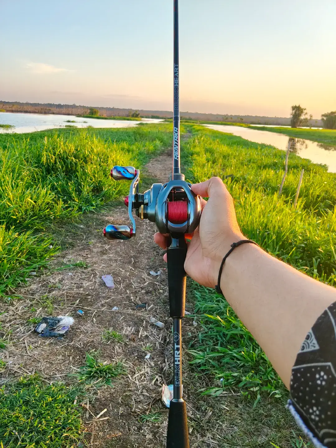gimmm joran cuman 1 bulanan dah patahh, di sambungan nya😌😭😅#castingfishing🎣 #rentaka #rentakablackheart 
