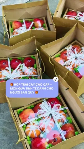 🎁 HỘP TRÁI CÂY CAO CẤP – MÓN QUÀ TINH TẾ DÀNH CHO NGƯỜI BẠN QUÝ 🎁 Không cần quá cầu kỳ, chỉ cần một hộp trái cây tươi nhập khẩu, được gói gọn trong tone vàng sang trọng, là đã đủ gửi gắm sự chân thành và lời chúc sức khỏe. ✨ Mỗi hộp gồm:  – Trái cây nhập khẩu tươi ngon, được tuyển chọn kỹ lưỡng và trang trí đẹp mắt. 🎀 Phù hợp để: 	•	Tặng đối tác – khách hàng – nhân viên 	•	Biếu lễ, tri ân, hoặc thăm hỏi 	•	Gửi lời cảm ơn trong mọi dịp đặc biệt 📦 Chuẩn bị sẵn sàng – đóng gói cẩn thận – giao tận tay người nhận. 💬 Nhắn ngay để được tư vấn mẫu phù hợp với ngân sách và nhu cầu của bạn.#TikTokAwardsVN #viral #xuhuongtiktokk #ngonlànhfruitsandmore #traicaynhapkhau 