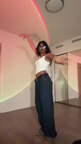 not bad for first take + learned this in 10 so def rough but wtv DC: @PresPlay #fyp #viral #blowthisup #dance #rahtitouillee 