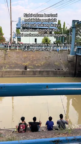 Kok iso mancing nyontoh sopo ? #tulungagung24jam #mancing #mancingmania #mancingliar #pasutriangler 
