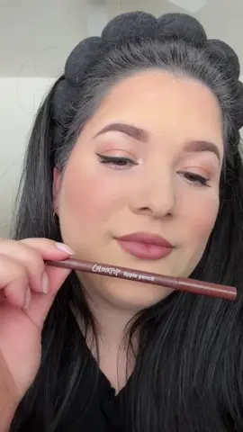 How I make my lips look bigger @ColourPop Cosmetics #colourpoplippiepencil #tiktokshopcreatorpicks #tiktokshopfalldealsforyou #tiktokshopdealsforyoudays #affordablemakeup 