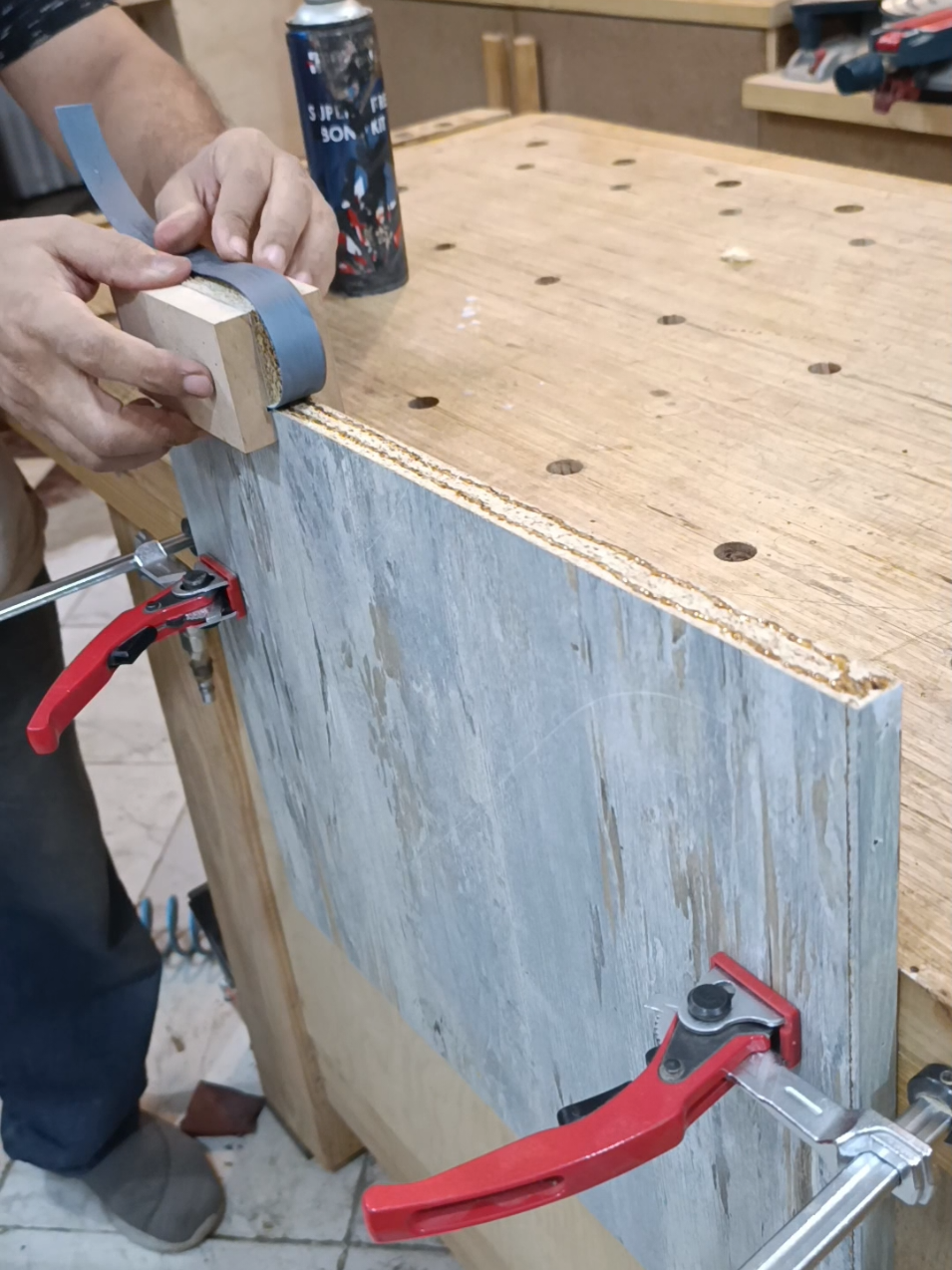 لصق شريط الحرف #رامى_وافى #فن_النجارة_والديكور #woodworking 