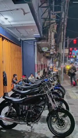 hobi yang menguras isi dompet😂#fyppppppppppppppppppppppp #masukberandafyp #pecintarxking135cc #galeryrxking #rxkingnusantara👑💨 