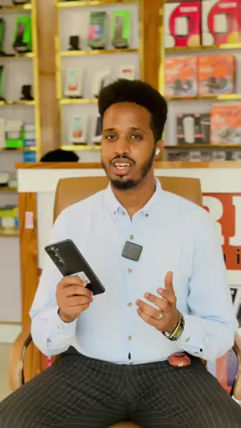 Cajiib !!! Shirkad samaysay wax ay apple ku fashilantay 😳 #burjielectronics #burjielectronic #suleimanhawaii #infinix #iphone 