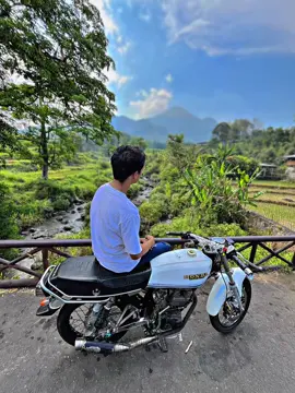 #jembatantrawasviral  #jembatanviral Trawas syahdu🤗