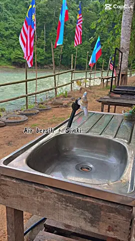 ✨ SULAP TOKOU – Riadah & Camping 📍 Kg Rangalau Lama, Kiulu (Eco Pelancongan Dahar Camp Site) Nak lari dari kesibukan & rasa tenang dengan alam semula jadi? 🌳🌊 Di SULAP TOKOU, anda boleh nikmati: ✅ Pondok santai berdepan sungai jernih ✅ Tapak camping luas & selesa ✅ Tandas & tempat solat disediakan ✅ Kawasan selamat & sesuai untuk keluarga 🎉 Aktiviti menarik: 🏊‍♂️ Mandi & main air sungai (kawasan Tagal) 🔥 BBQ & unggun api 🏕️ Camping bawah bintang 👨‍👩‍👧‍👦 Port terbaik untuk picnic & family day .. SEBARANG PERTANYAAN BOLEH DM terus ya gais .. Kawasan dlm bideo ada daun2 kering maklumla beberapa hari hujan ,  sulap pn dlm proses , meja2 pn dlm proses . Nanti siap sepenuhny sya up lg video .. harini sungai ada sedikit besar/deras mgkin 2/3hari ni cuaca hujan .. 🤪 #ecopelancongandaharcampsite #sulaptokou #kgrangalaulamakiulu #kgrangalaulamakiulu 
