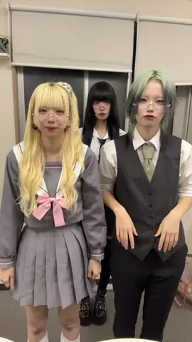 体幹チャレンジ❕ #地下アイドル #アイドル #マイクリ #体幹チャレンジ #制服 