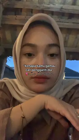se cinta itu sama dia☹️