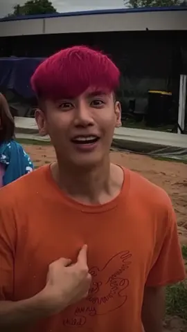 เชื่อแล้ว เด็กปั้นหน้าหน้าหน้าหน้าของพี่อู๋หน้าตาดีทุกคน#ไฮเอ็น #hiend 