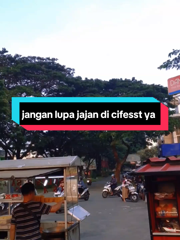 coba jajan di cifesst sini rame banget yg di depan dandan #cifestcikarang #fyp #viral #xybca #viral 
