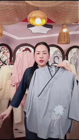 Bộ Lụa nhuyễn mặc siêu nhẹ nhàng, đơn giản, nền nã cho các chị ạ🥰#phapphucdichua #boluadichua #dolamdichua #thienhuongquan 