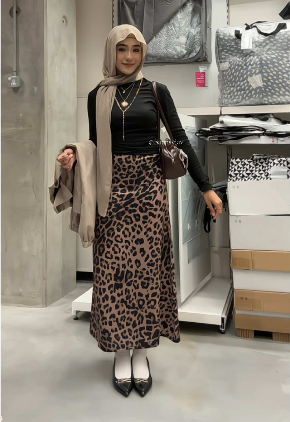 #outfitidea #blackoutfit 