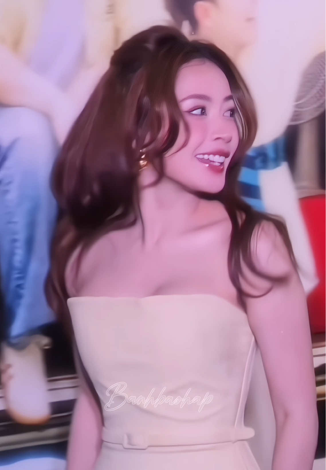 Hàng xóm xinh iu @Chi Pu #ChiPu #chipu芝芙 #hangxommoi 