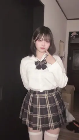 きのうのリクエスト！ニーハイ制服！