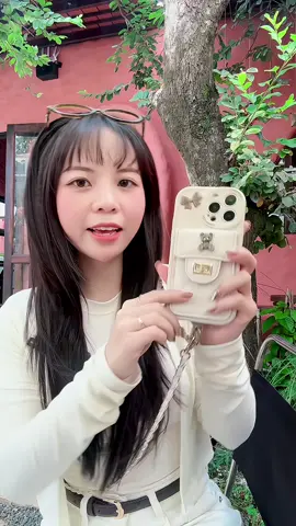 Ốp iphone có ví cho các chị em ạ 😃 #opdienthoaiiphone #oplungiphone #viral #xuhuong #vanminiu30 
