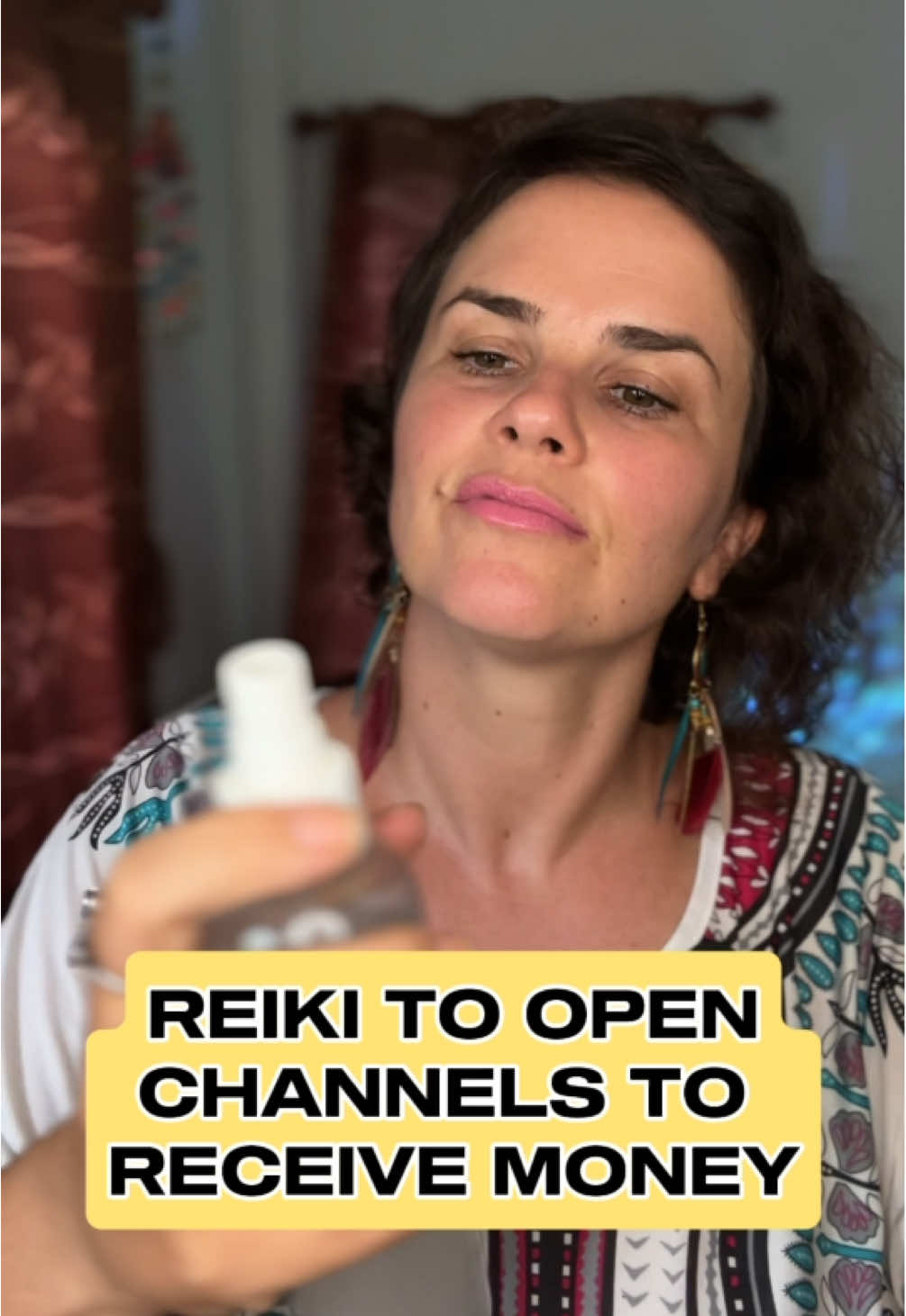 Reiki realigns your system back to peace. Feel the shift in your body and mind 🧘‍♀️ #reikienergy #aurahealing #chakracleansing #peacevibes #energyrealignment 