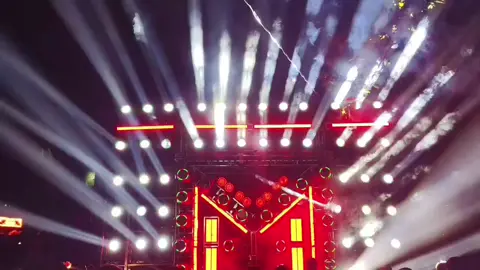 spek ontran ontran bajoel lighting  . .#cenelproo #orkesprindavan #prindapan #soundsystem #soundviral 