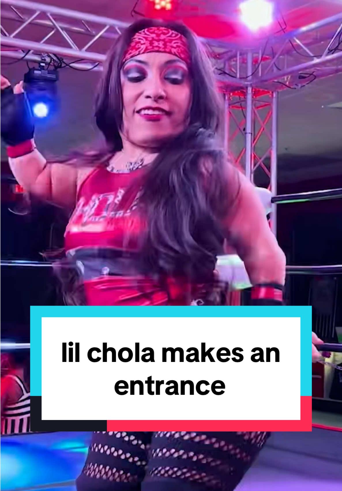 Lil Chola makes her entrance at the Microtorium of Pigeon Forge every Wednesday-Saturday. #luchadora #prowrestling #pigeonforge #microwrestling 