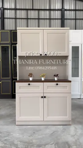 🍴 เคาน์เตอร์ครัวสำเร็จรูป ท็อปด้านบนเคลือบเมลามีนกันน้ำได้ ในราคาเพียง 🏷️3,900บาทเท่านั้น 🥐 #เคาน์เตอร์ครัว #เคาน์เตอร์ครัวสำเร็จรูป #ตกแต่งบ้าน #เฟอร์นิเจอร์ #ครัวมินิมอล 