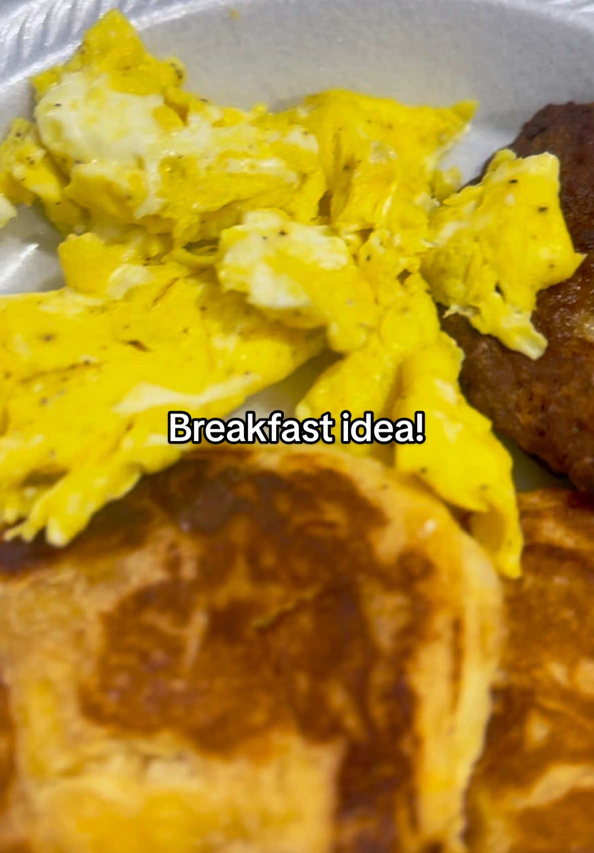 Here’s how you fry those biscuits. It’s really simple and will get you through those morning that a more hectic than others ! 🥰🫶🏽 #breakfast #breakfastideas #kidfriendly #MomsofTikTok #momtok