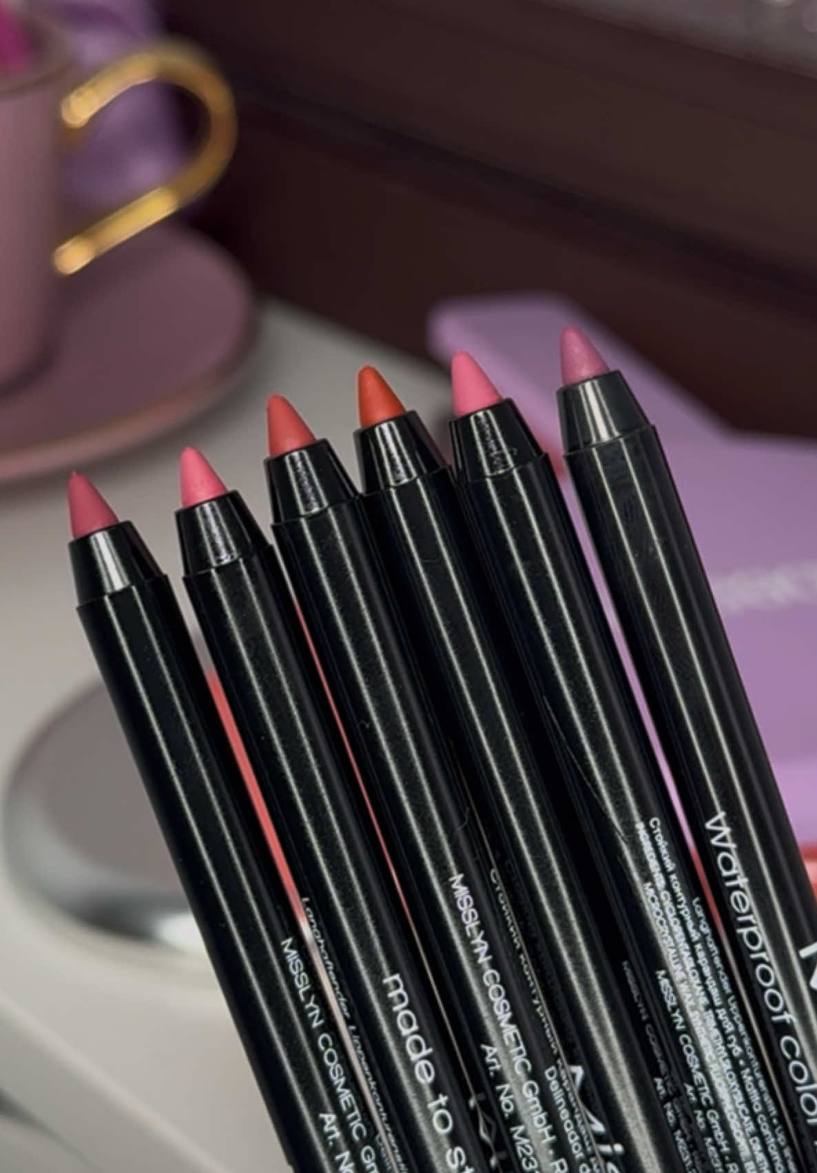 Unboxing de SHEIN💜 Encontré estos DELINEADORES por solo 4€💥 Busca en la🔎tiendas como SHEIN MISSLYN COSMETICS STORE y encontrarás todos estos productos y más😍Código de descuento “ESBOlydiafernandezlopezz271” @SHEIN @SHEIN Spain  P u b l i * #shein #SHEINtrends #Brandambassador #sheinbeautyfinds #Makeup 