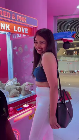 බෑ බෑ එන්නේ නෑ 🙂 #kithmini_kavindya #onemillionaudition #fypシ #fyp #fypage 